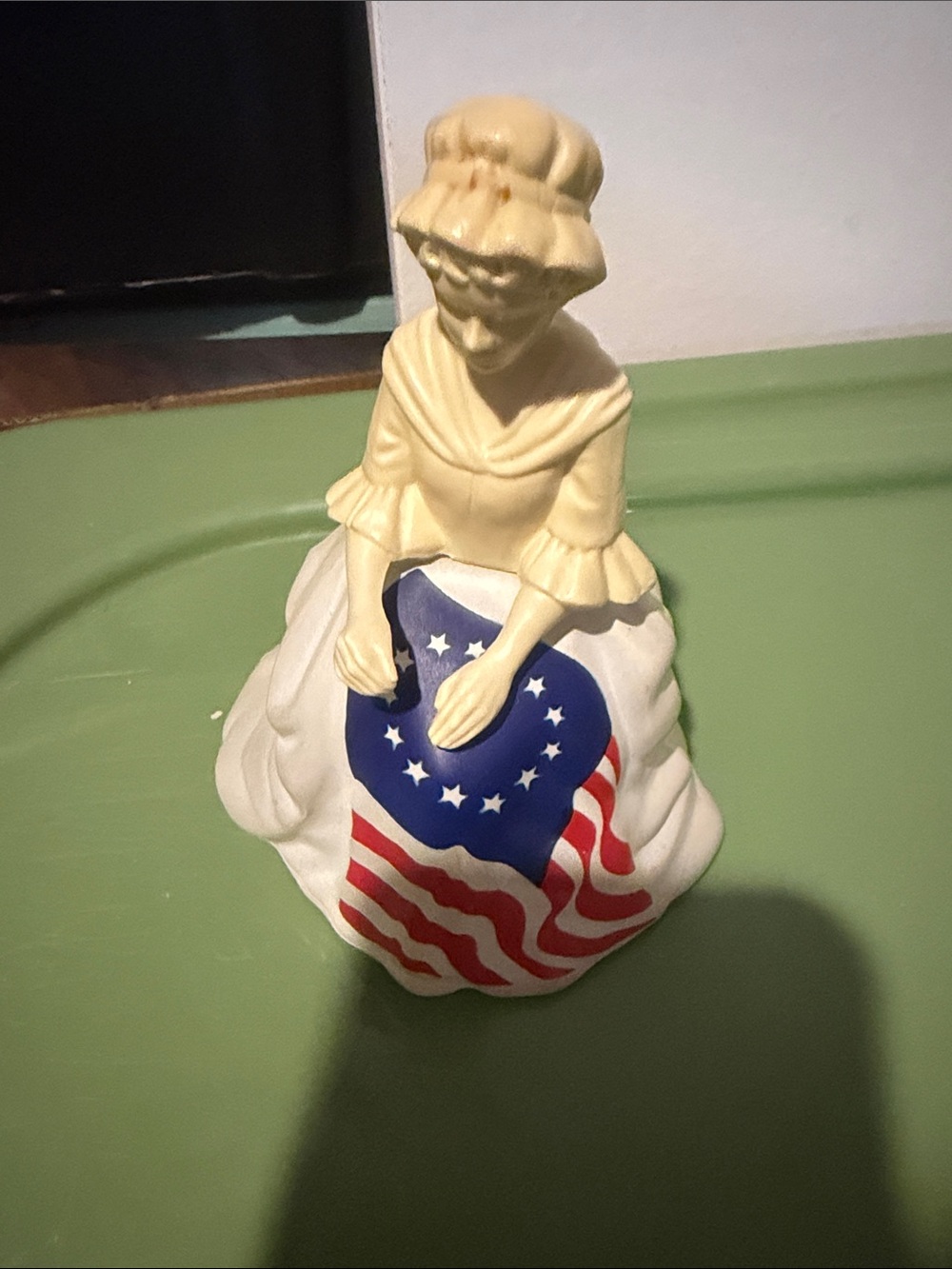 vintage 1976 Avon "Betsy Ross" figural cologne bottle